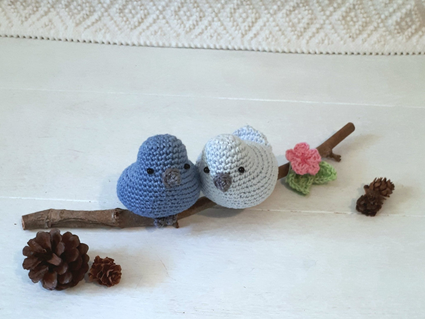 Birds couple on a branch nursery decoration - Crochet on a tree