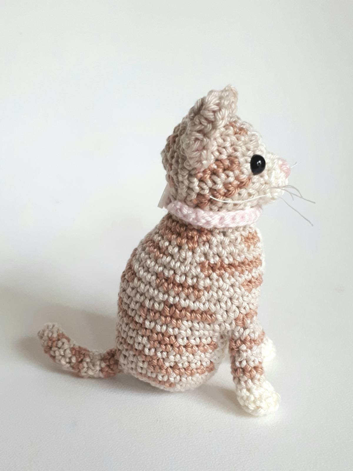 Custom cat plush - Crochet on a tree