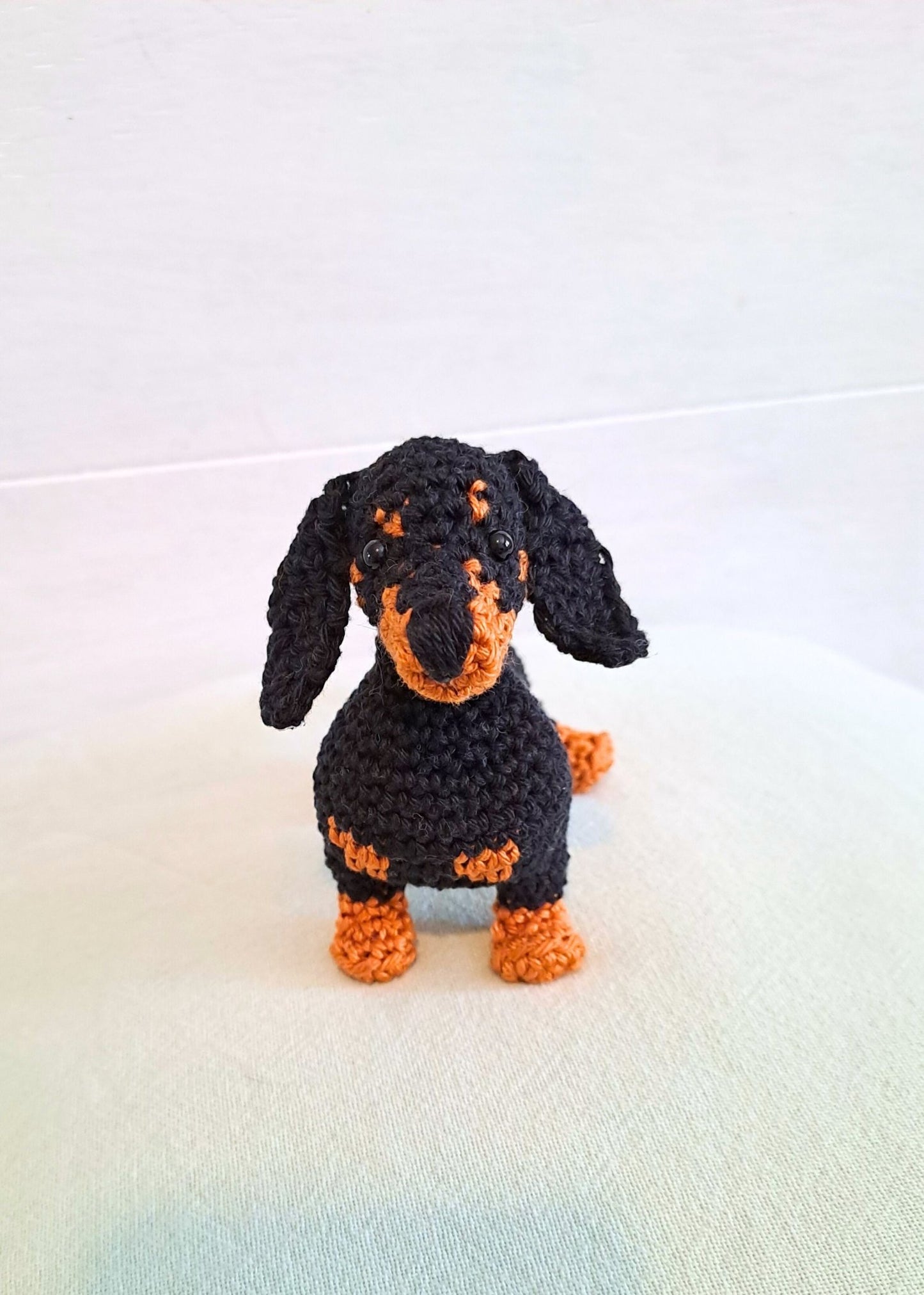 Dachshund Crochet Pattern – Amigurumi Dog Tutorial (PDF Download) - Crochet on a tree