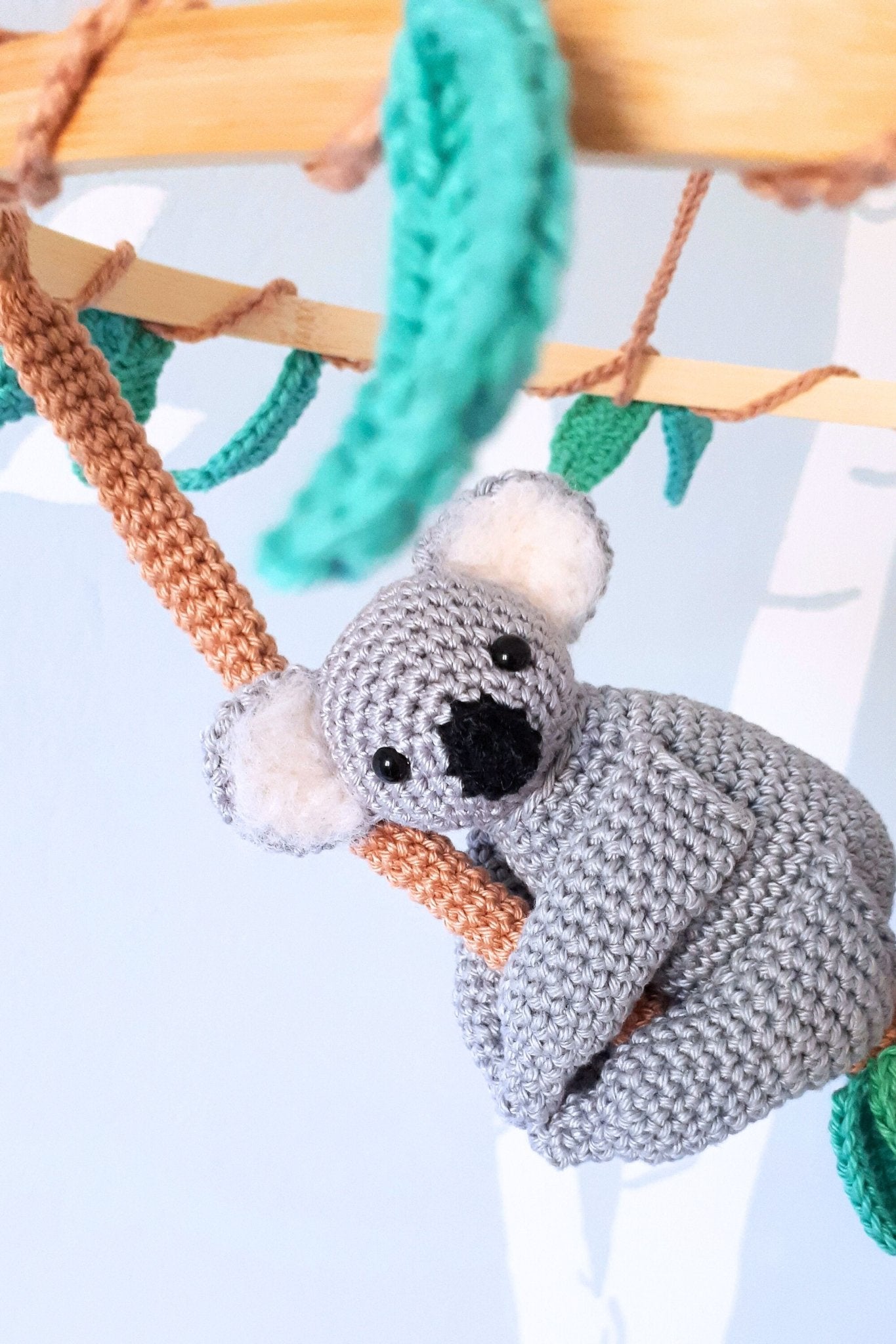Koala baby mobile - Crochet on a tree