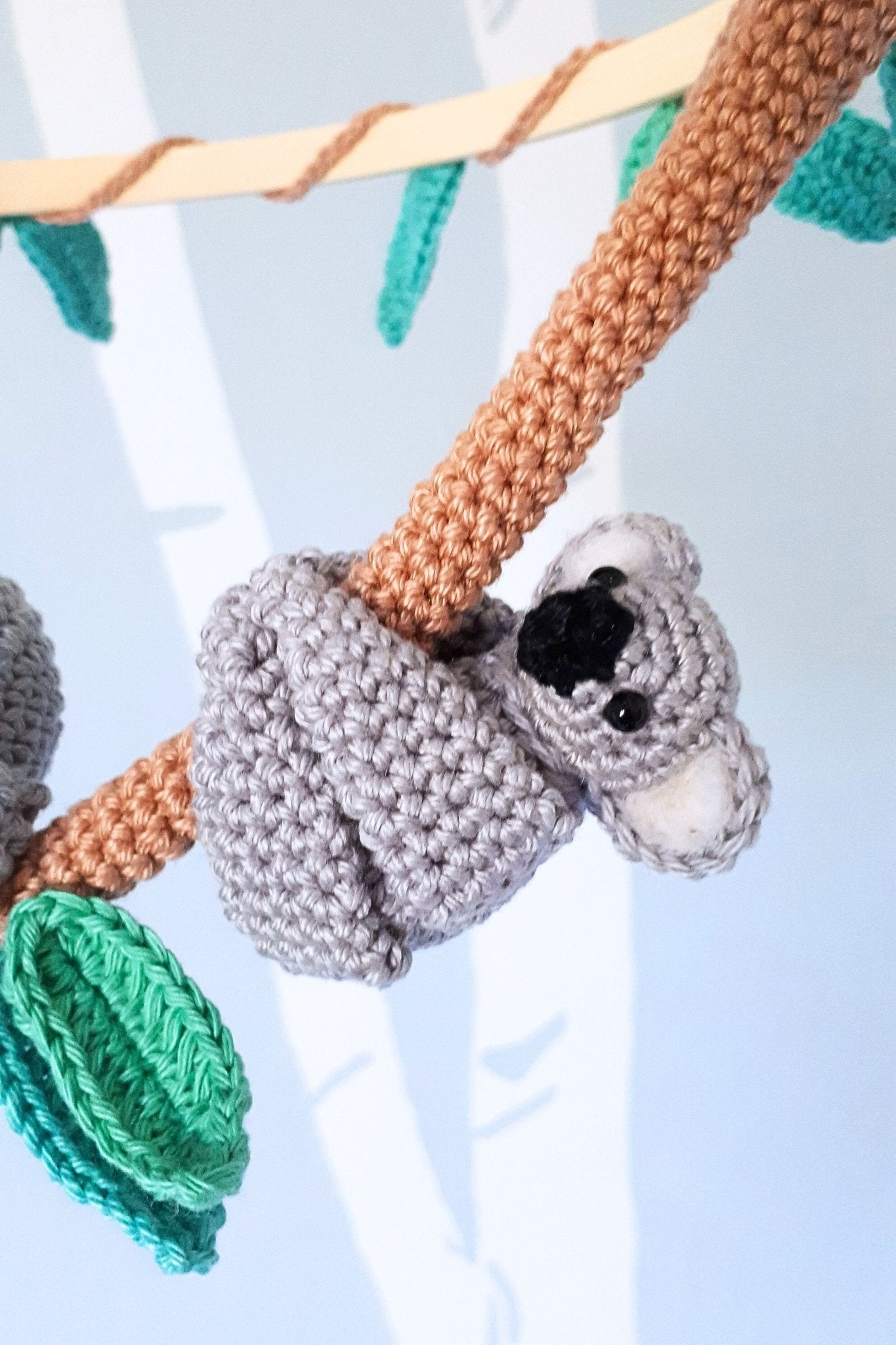 Koala baby mobile - Crochet on a tree