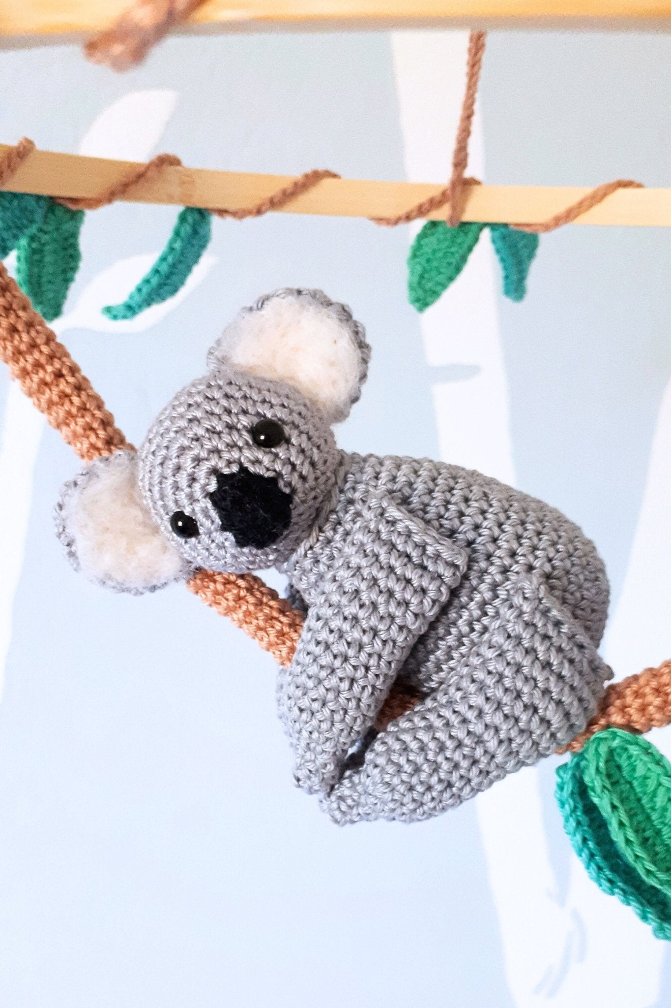 Koala baby mobile - Crochet on a tree