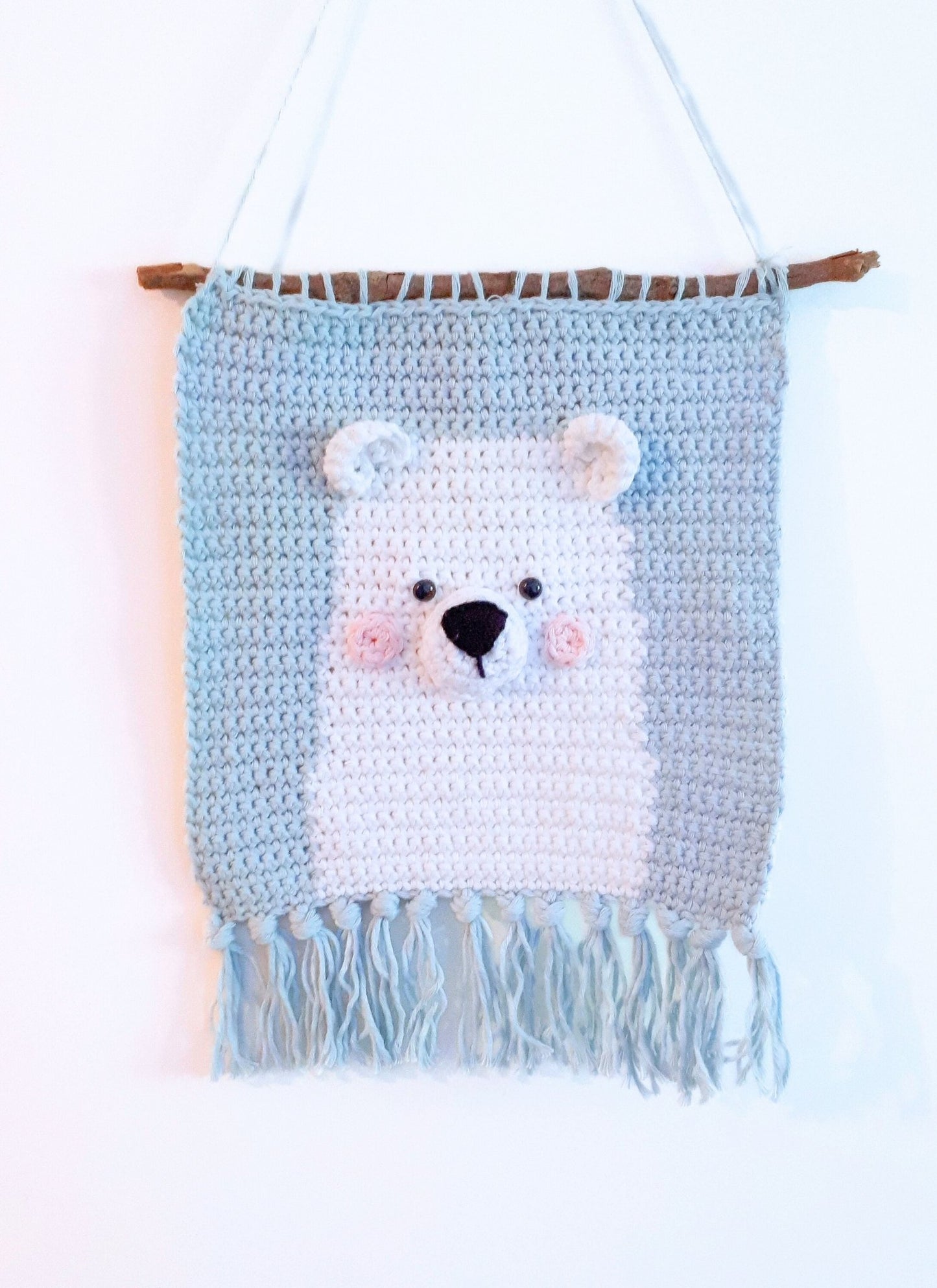 Polar bear nursery wall decor crochet pattern - Crochet on a tree