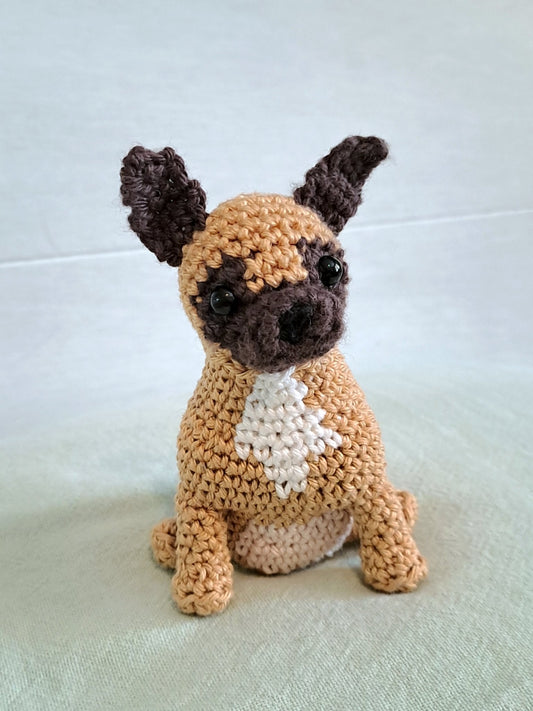 French Bulldog Free Crochet Pattern - Crochet on a tree