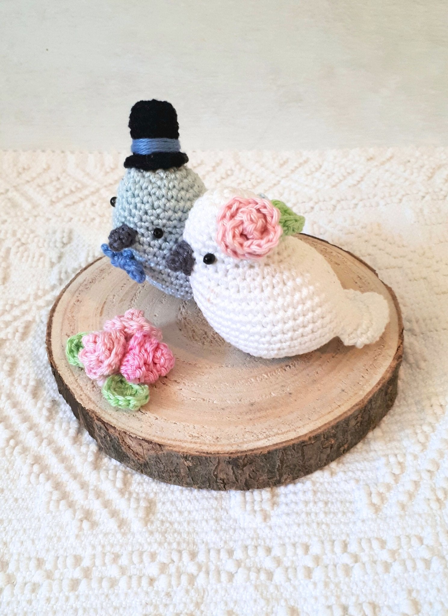 Bride and Groom Birds Wedding Cake Topper Crochet Kit - DIY Wedding Decor - Amigurumi Crochet Set - Crochet on a tree