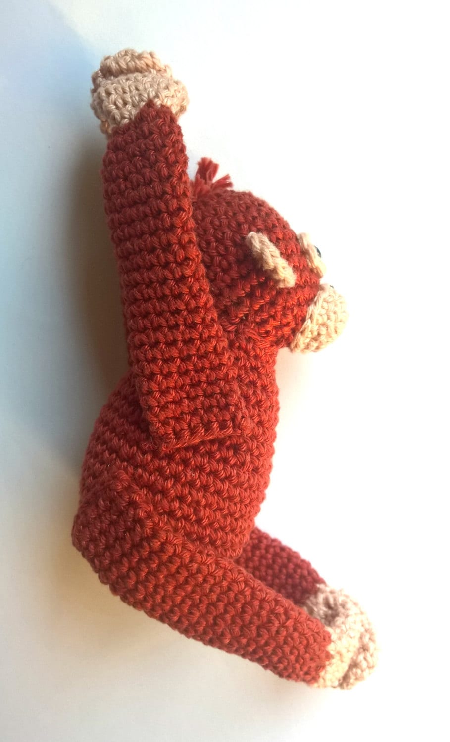Crochet orangutan stuffed toy - Crochet on a tree
