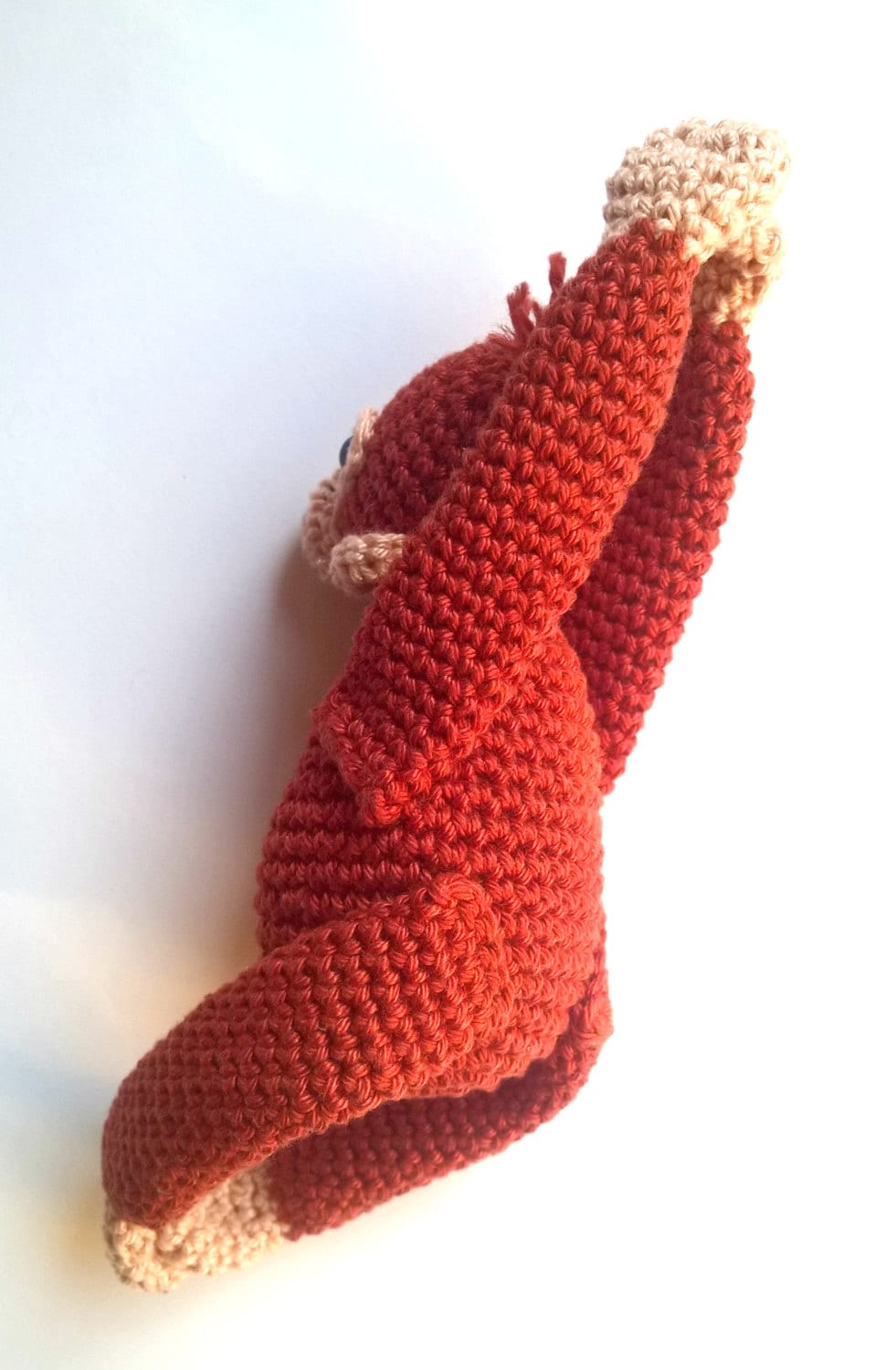 Crochet orangutan stuffed toy - Crochet on a tree