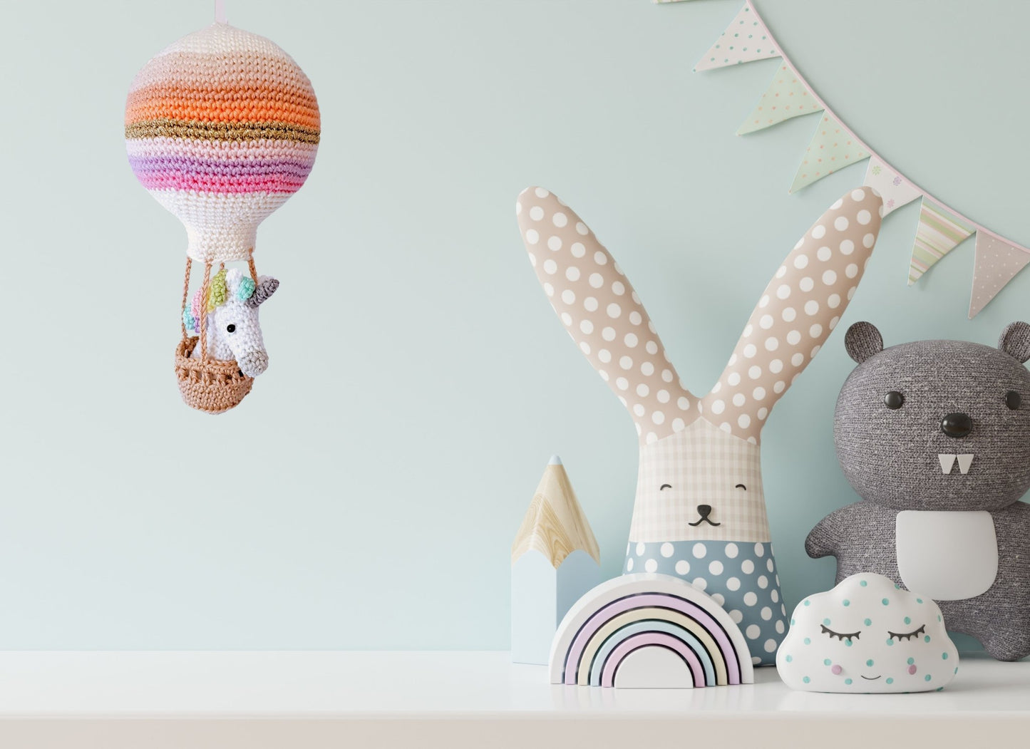 Crochet pattern amigurumi unicorn in a hot air balloon - Crochet on a tree