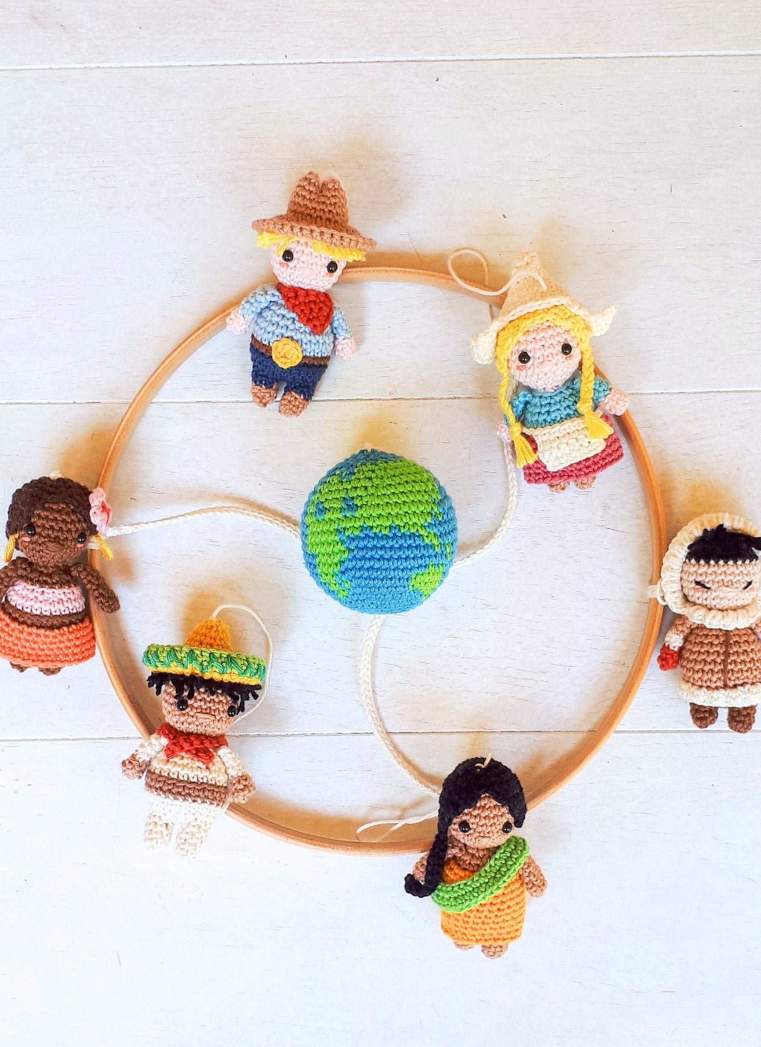 It's a small world baby mobile crochet pattern - Crochet on a tree