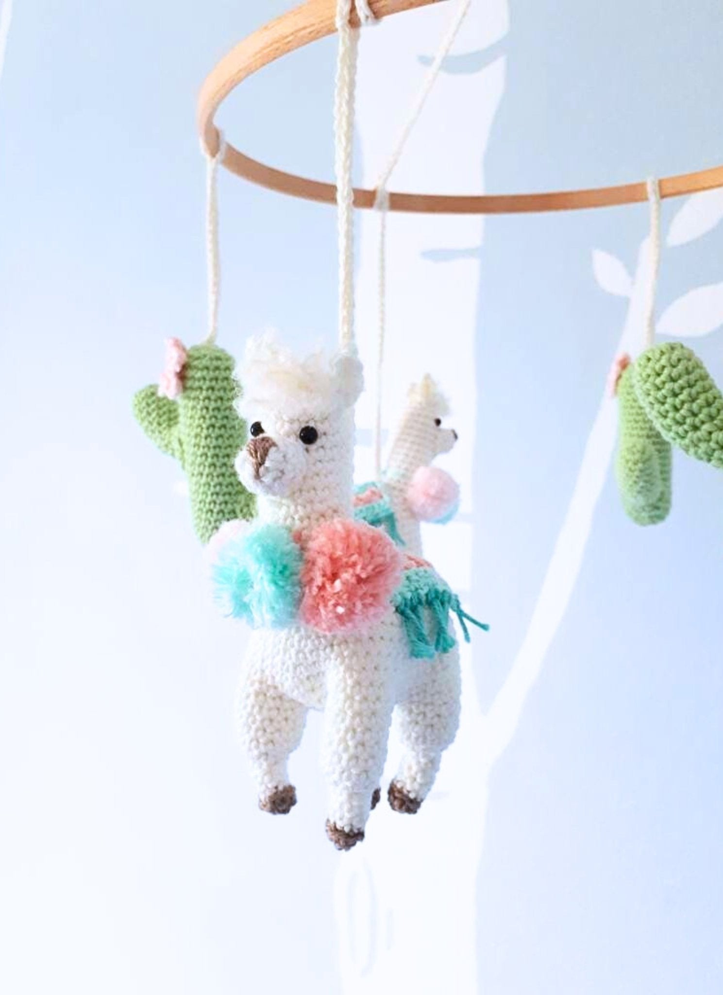 Llama baby mobile crochet pattern - Crochet on a tree