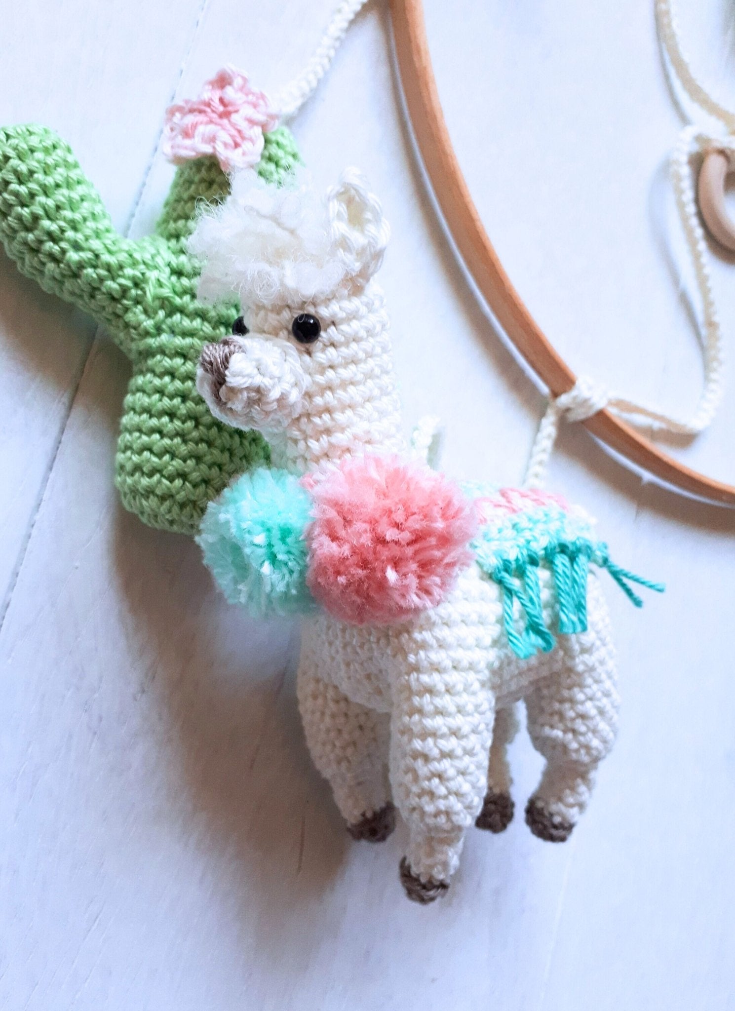 Llama baby mobile crochet pattern - Crochet on a tree