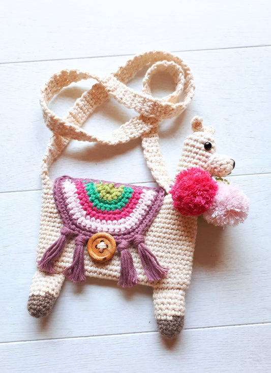 Llama purse crochet pattern - Crochet on a tree