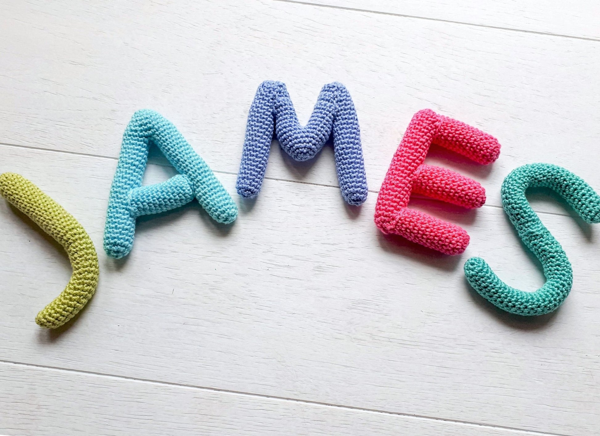 Nursery name sign, baby name nursery banner - Crochet on a tree