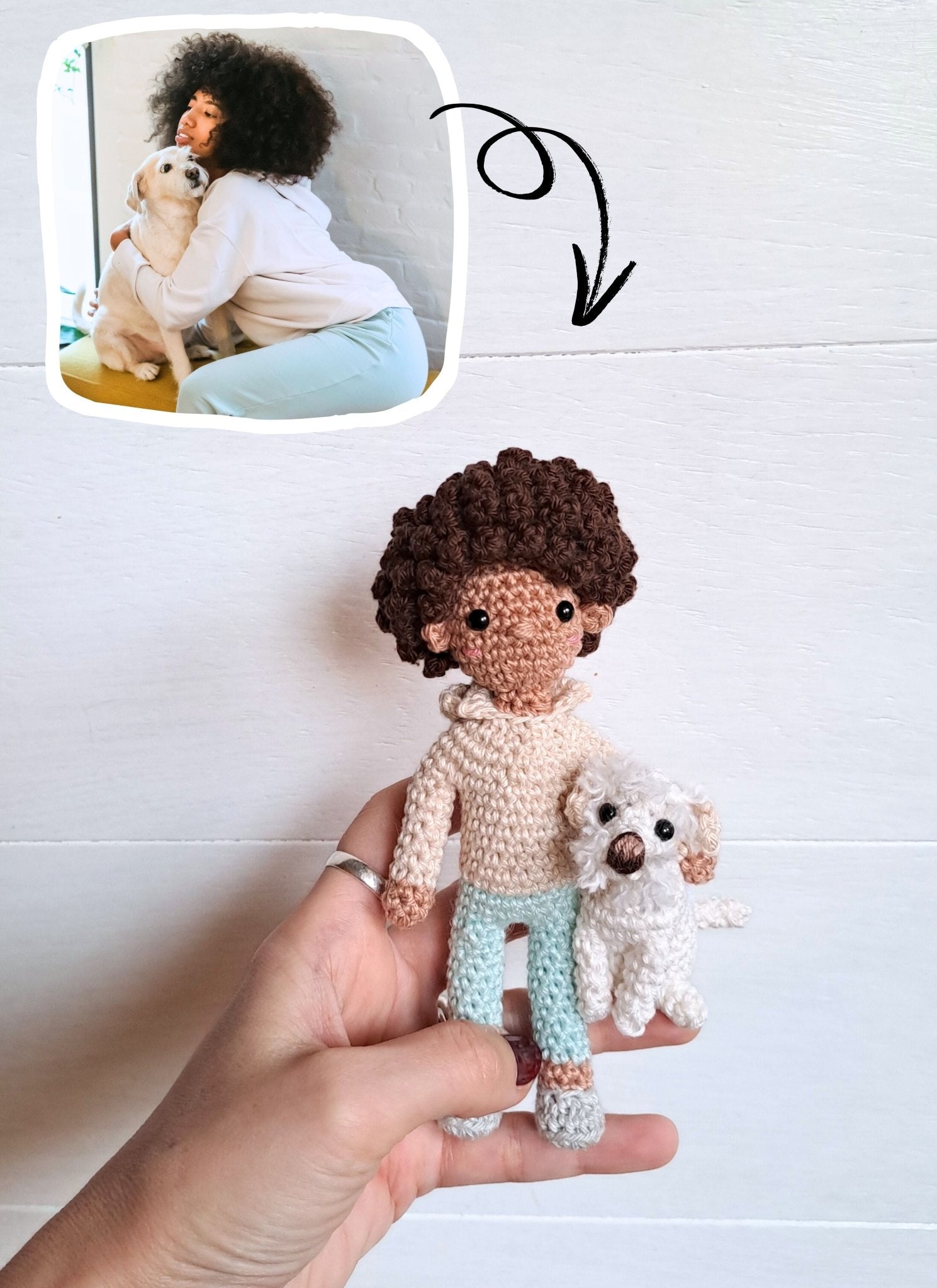 Personalized Crochet Family Portrait with Detachable Figures and Pets - Crochet on a tree
