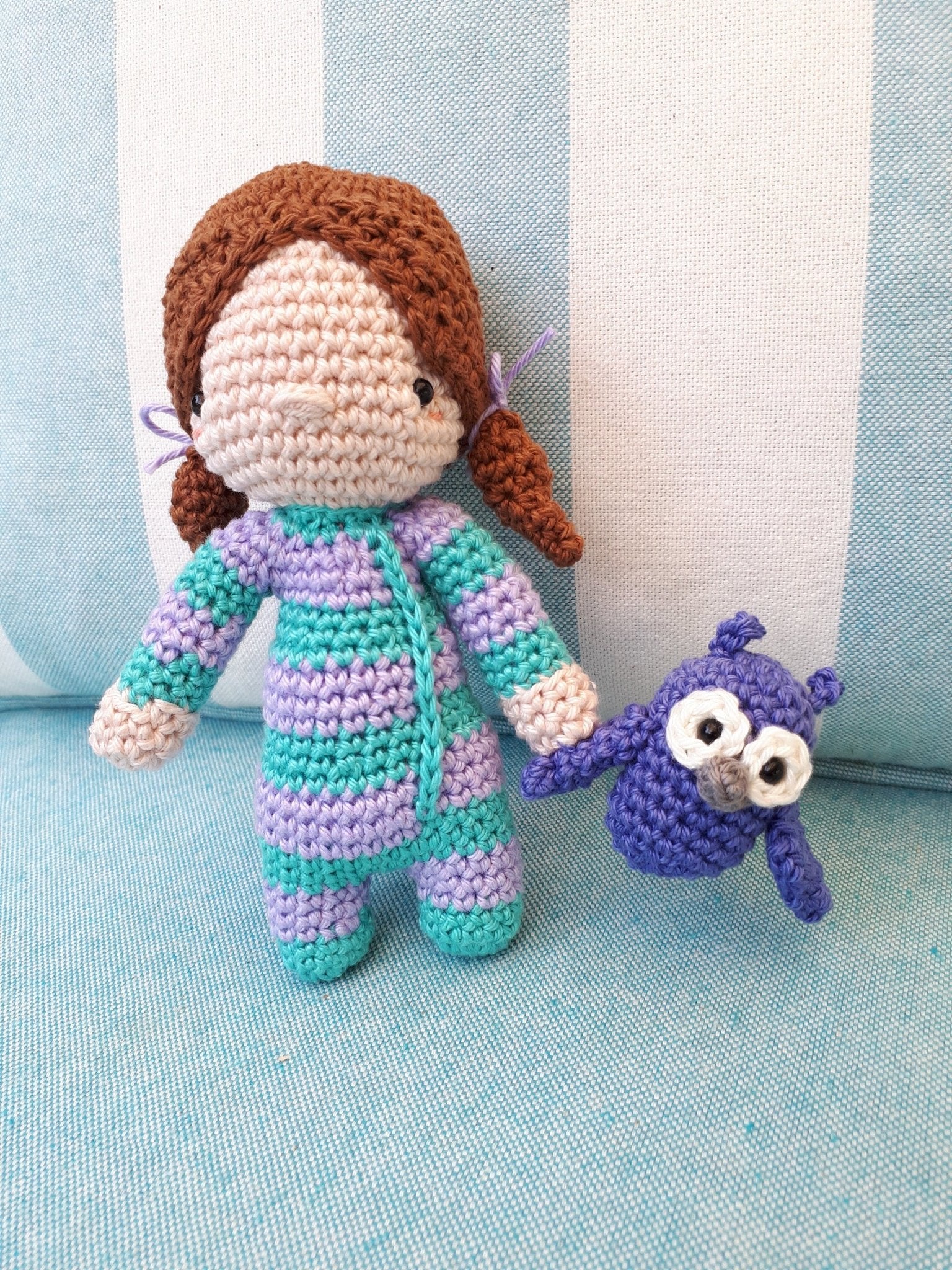 Sleepy Jenny crochet doll - Crochet on a tree