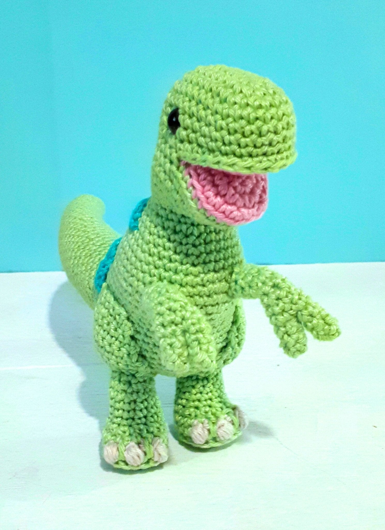 Theo the T - Rex crochet pattern - Crochet on a tree