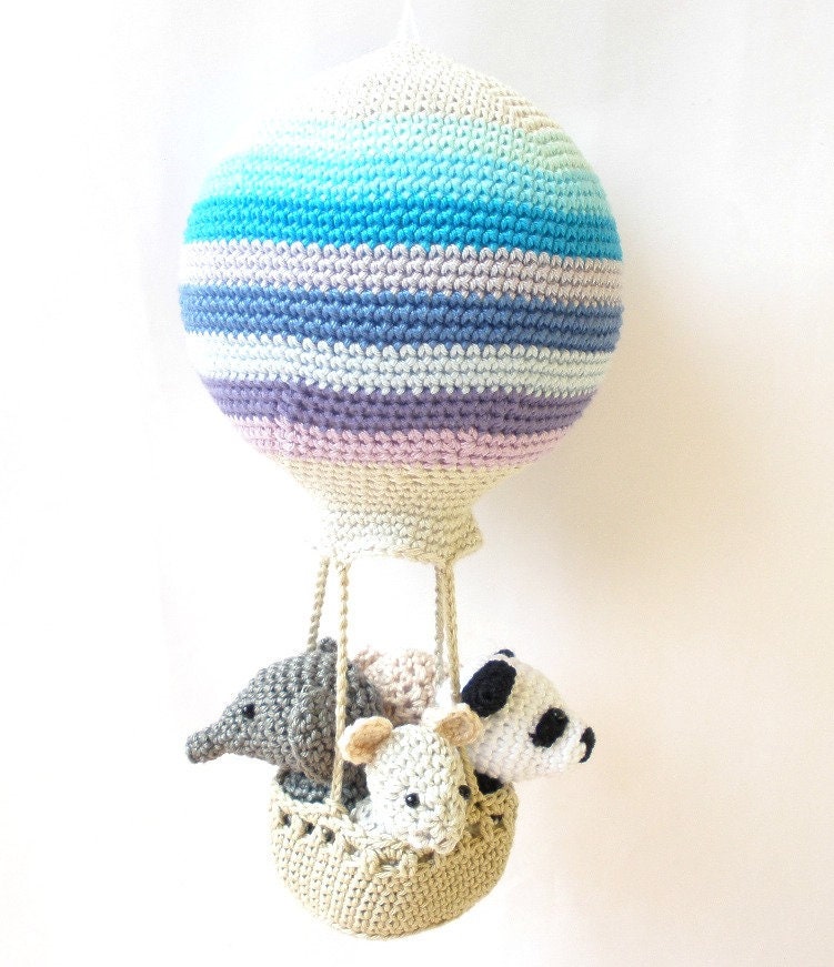 Hot air balloon with animals crochet pattern