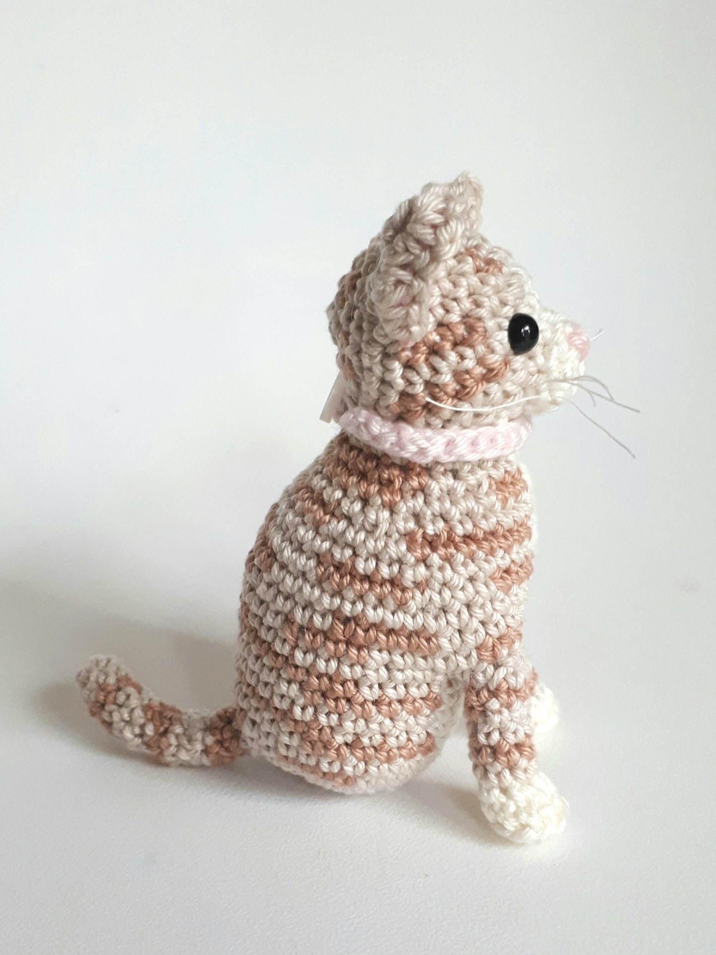 Tabby cat crochet pattern