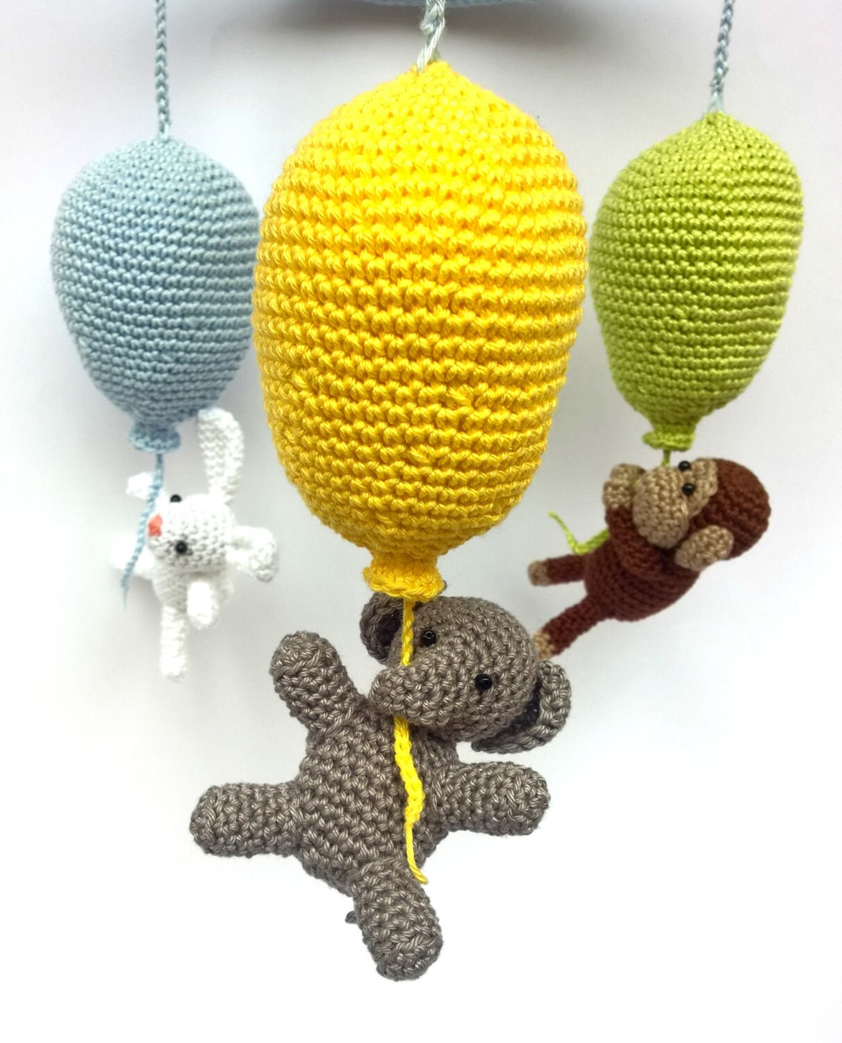 Balloons and animals baby mobile